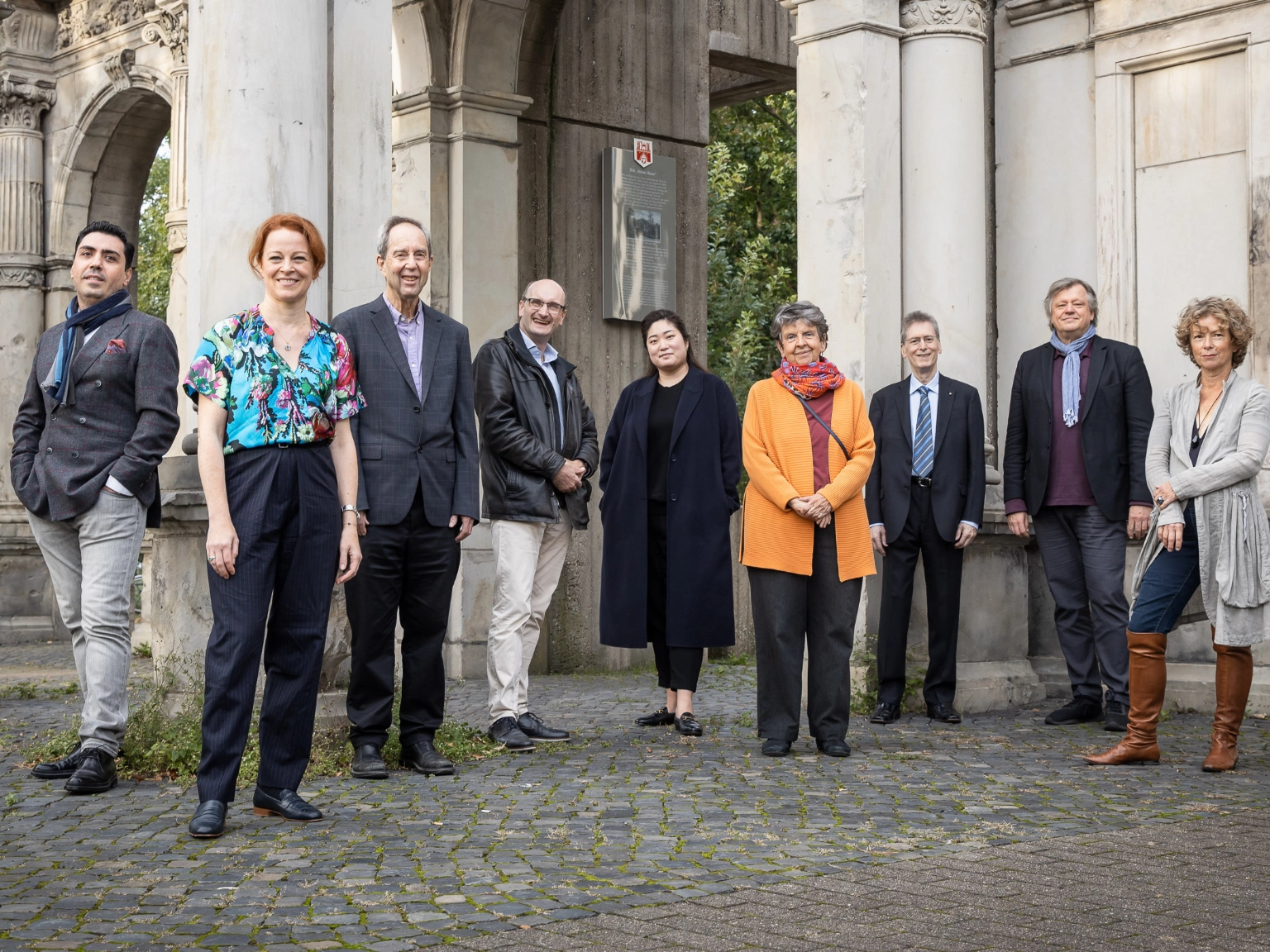 Gruppenbild der Wettbewerbsjury 2021. Von links nach rechts: Zohrab Tadevosyan, Carolin Widmann, Donald Weilerstein, Andrew Manze, Suyoen Kim, Ana Chumachenco, Robert Levin, Ulf Wallin und Christine Schäfer <br/><br/><br/>