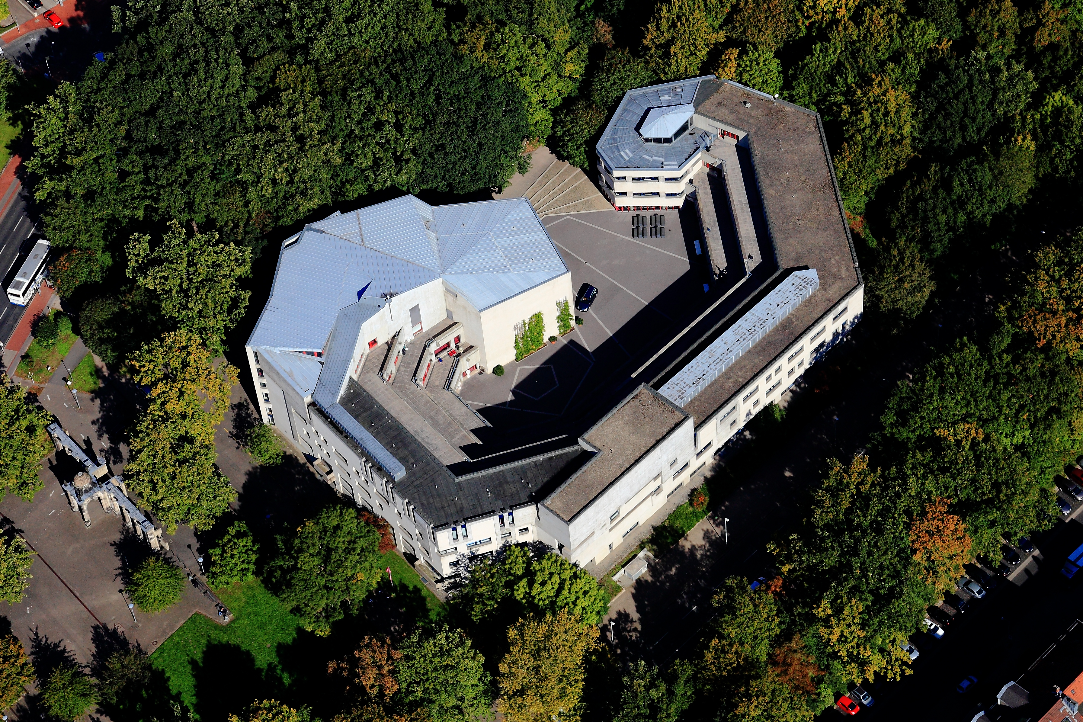 Luftaufnahme der Hochschule für Musik, Theater und Medien Hannover HMTMH