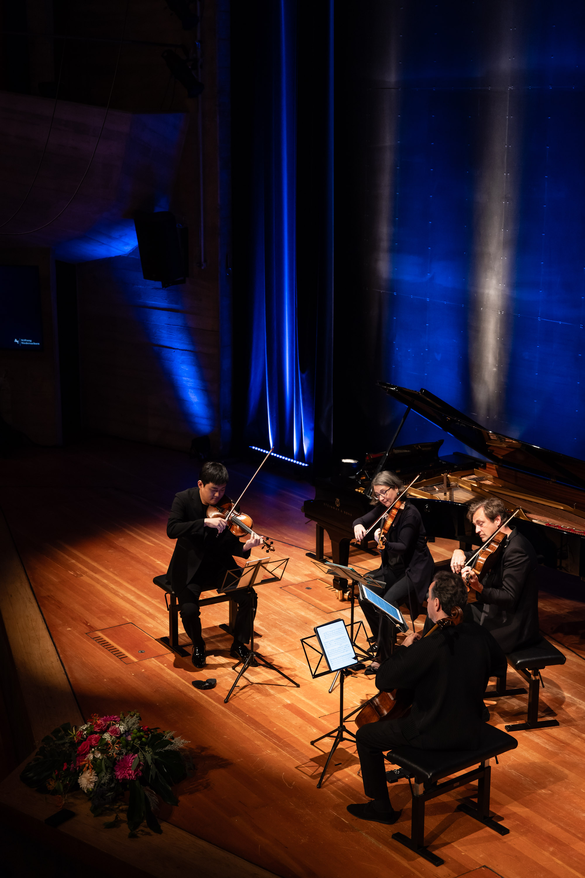 Impression der Semifinalrunde 2: Rezital von Kyumin Park. Hier musiziert er mit dem Kuss Quartett